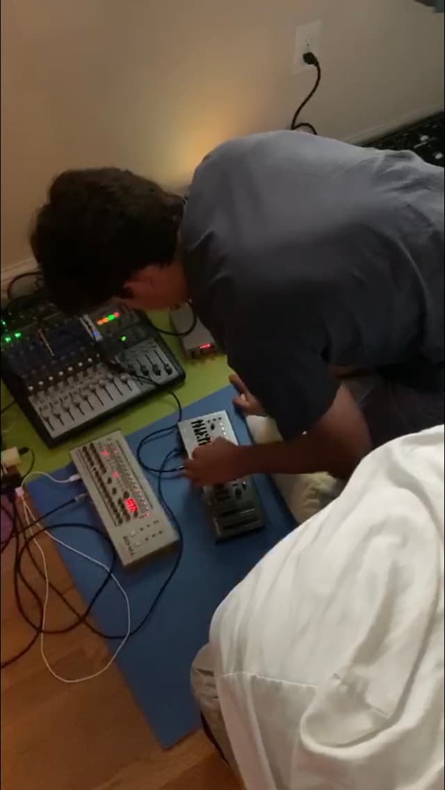 avozz12
